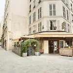 Residence Du Louvre