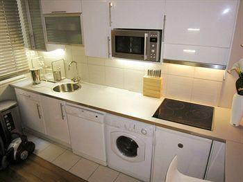 Du Louvre Aparthotel 2*